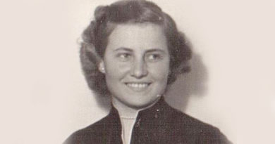 Dubeczné András Julianna óvónő, a díszpolgár Dubeczné András Julianna óvónő, a díszpolgár